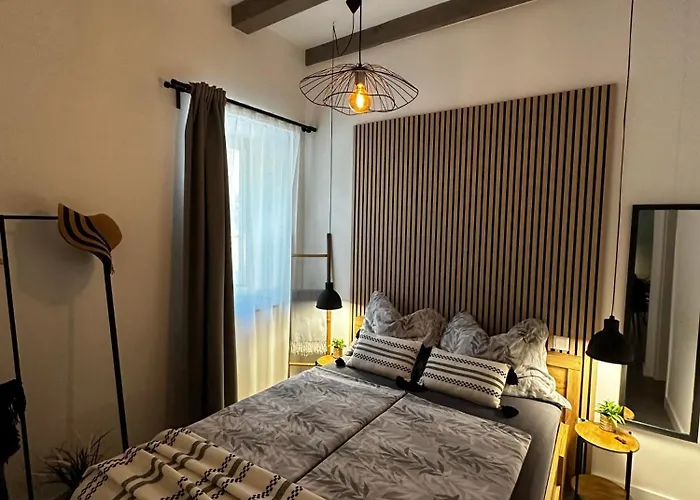 Sophie Apartman