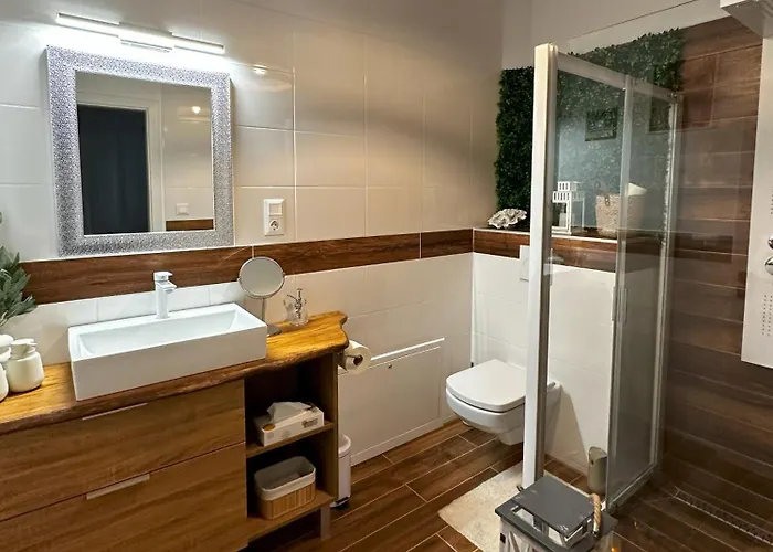 Sophie Apartman *